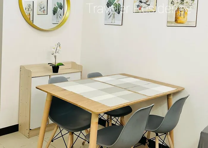 Traveler By Celandine Apartamento
