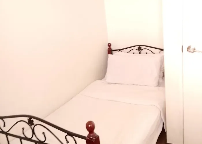 Apartamento Traveler By Celandine Manila